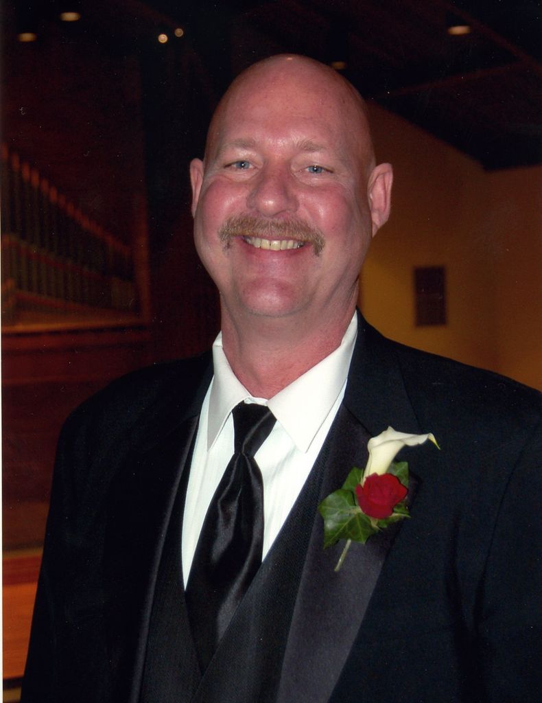 Thomas Lyzenga Profile Photo