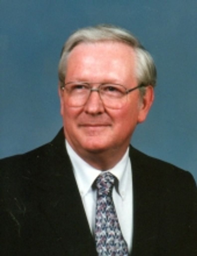 Oliver  Dennis Mayes