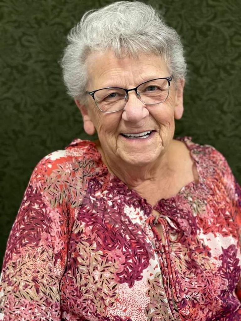 Sue Eileen Gunelson Profile Photo