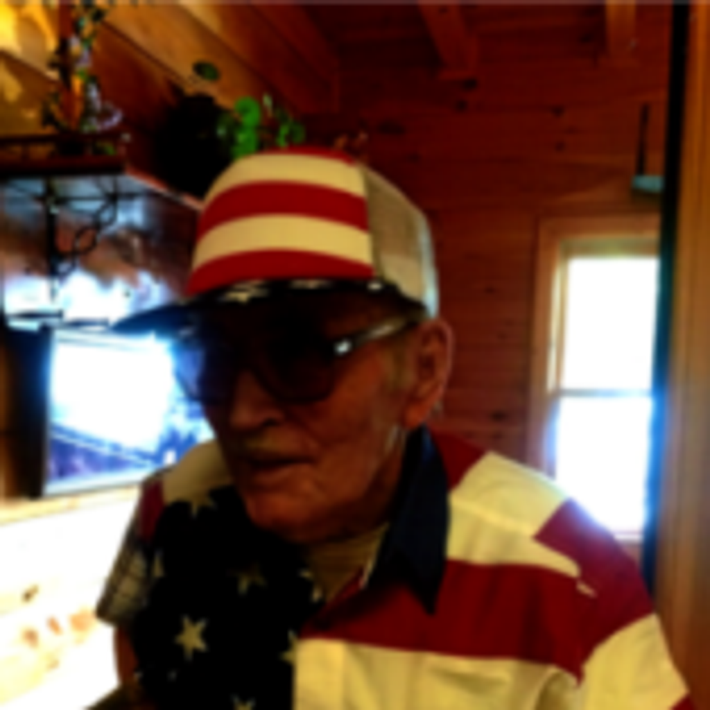 Robert Earl Davis Profile Photo