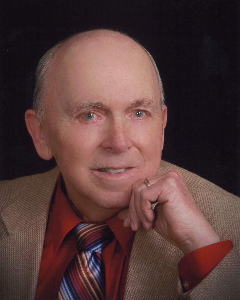 Gordon Lloyd Stewart Profile Photo
