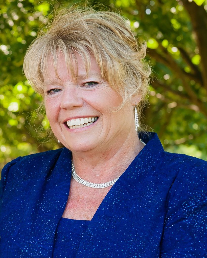 Patti J Marzec