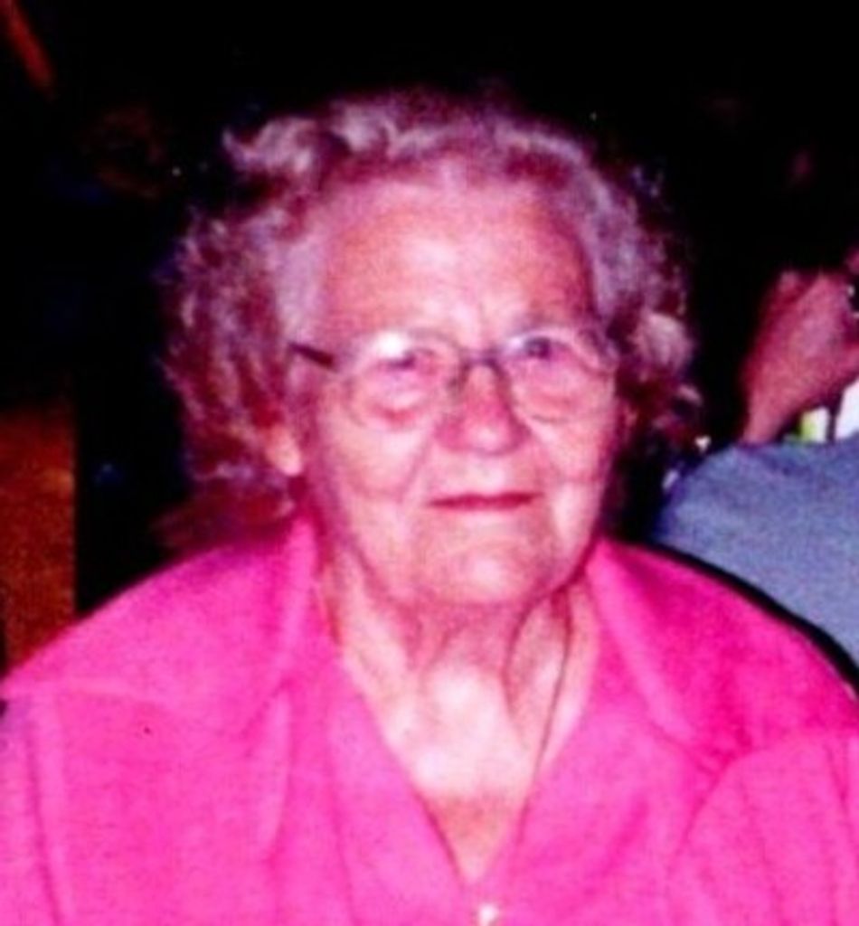 Clara Mae Perry Profile Photo