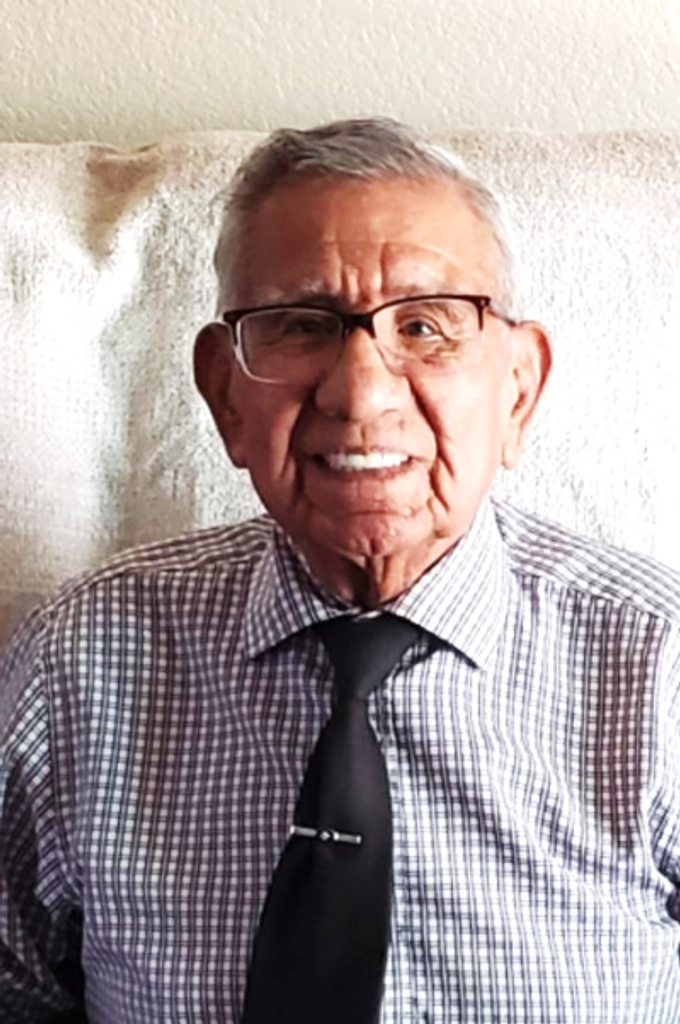 Sylvester Roman Hernandez Profile Photo