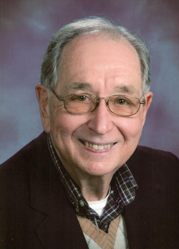 Paul Leon Deer Profile Photo