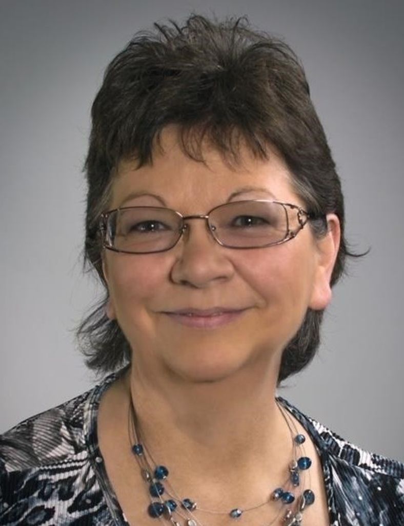 Diane (Opperud) Domier