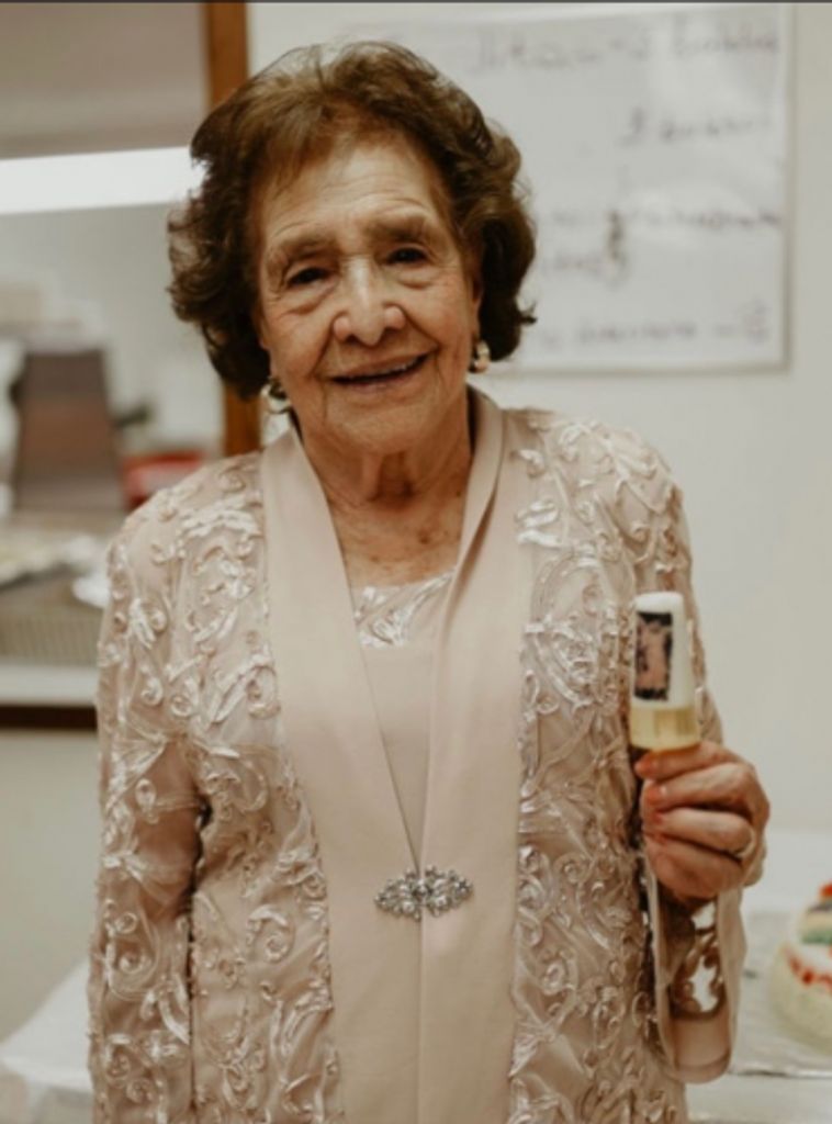 Eva Nava Profile Photo