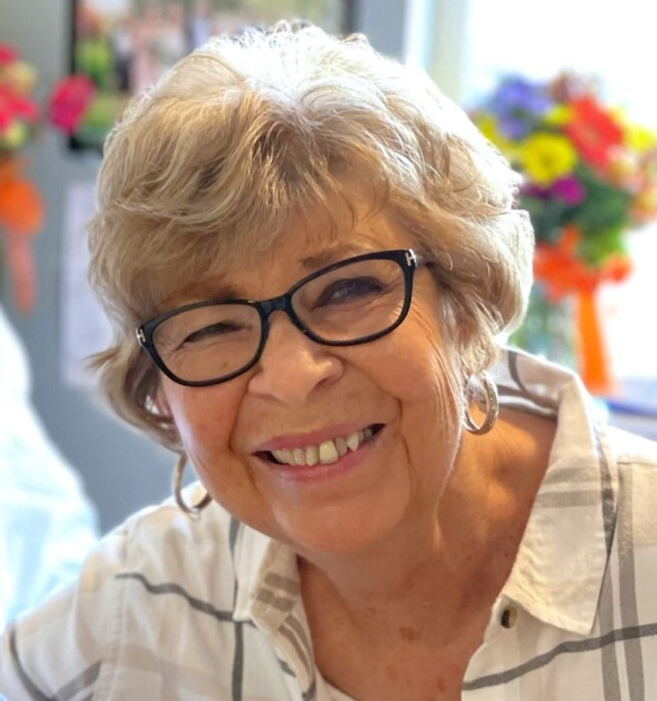 Karen Holmen Profile Photo