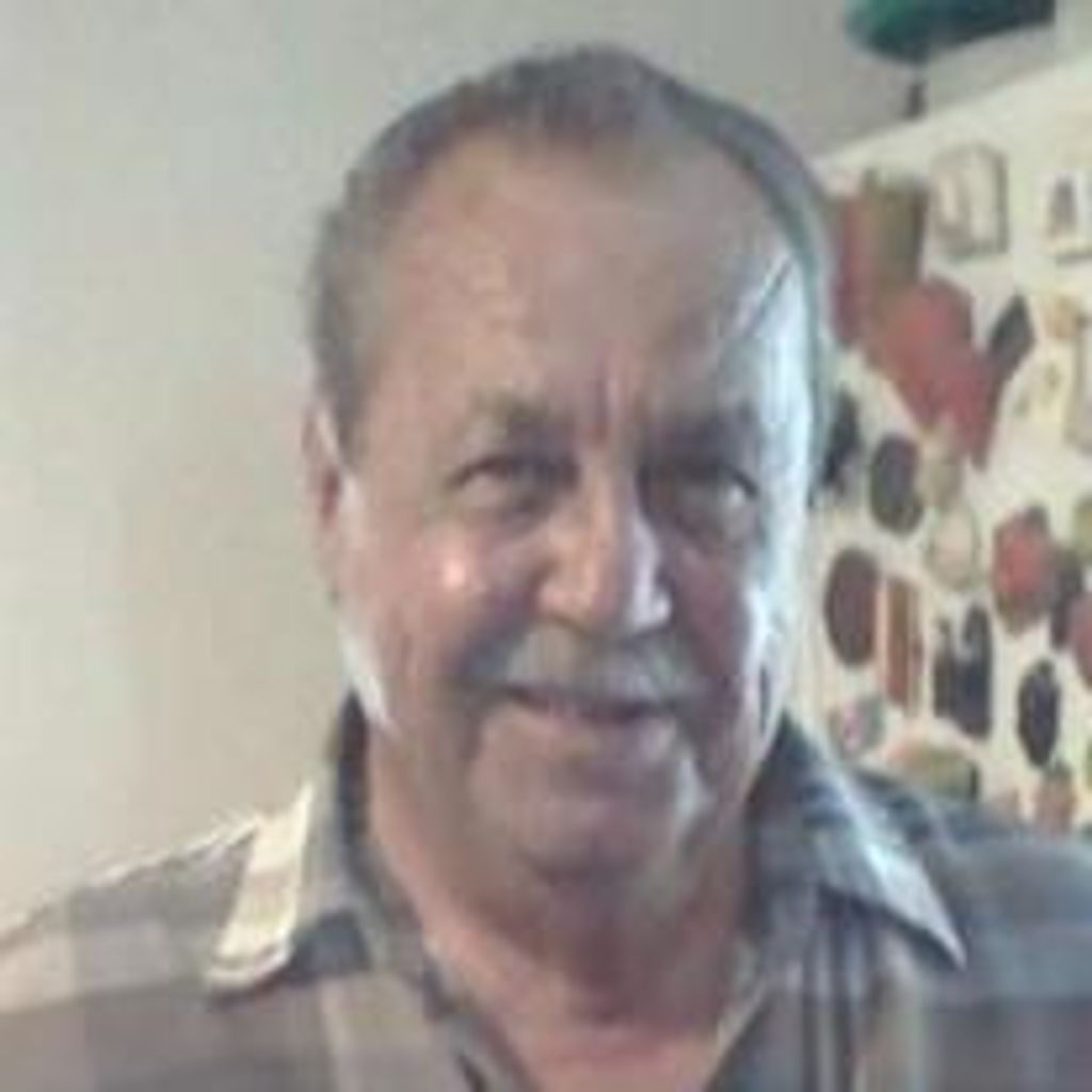 Raymond Chavez
