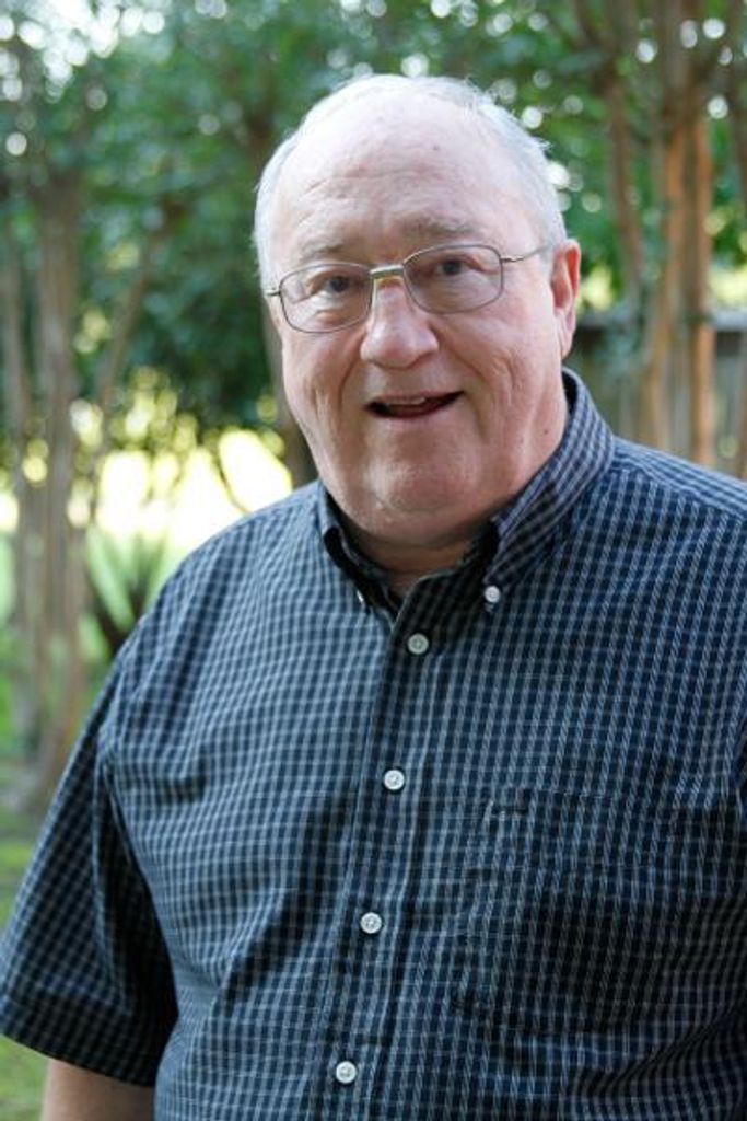 Father Walter Joseph Bracken Profile Photo