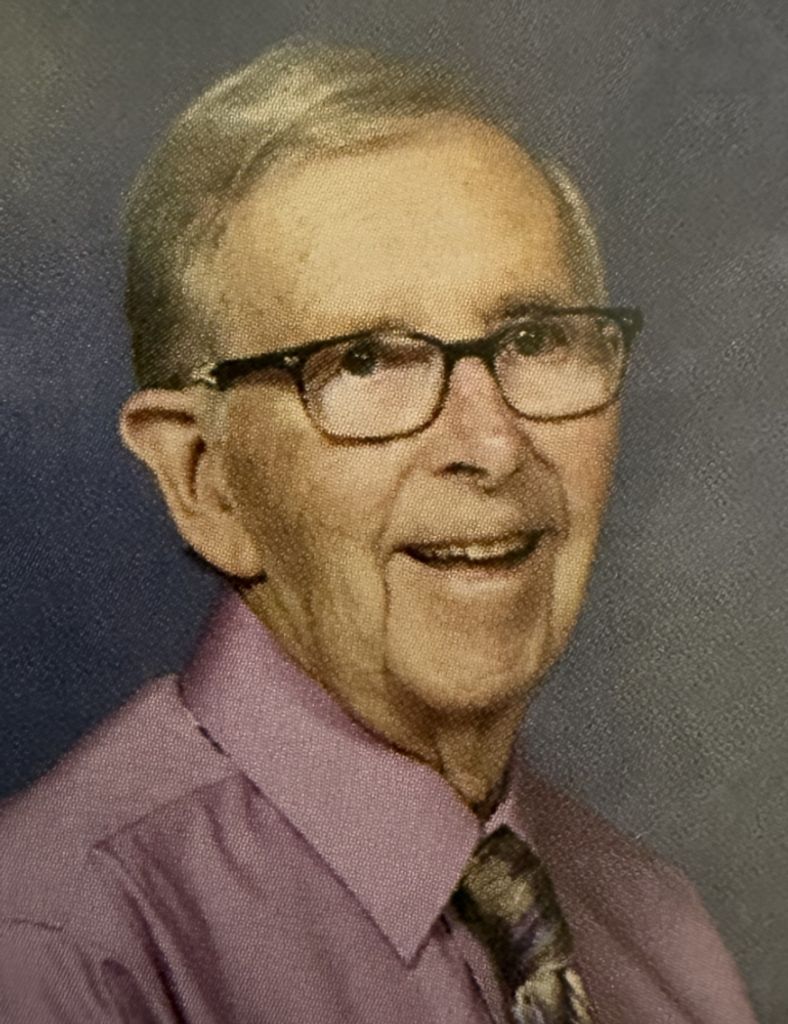 Earl L. Degroodt Profile Photo