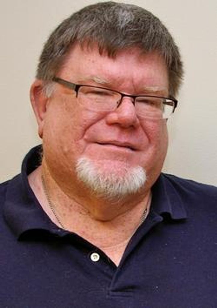 Arlo Eugene "Gene" Hill