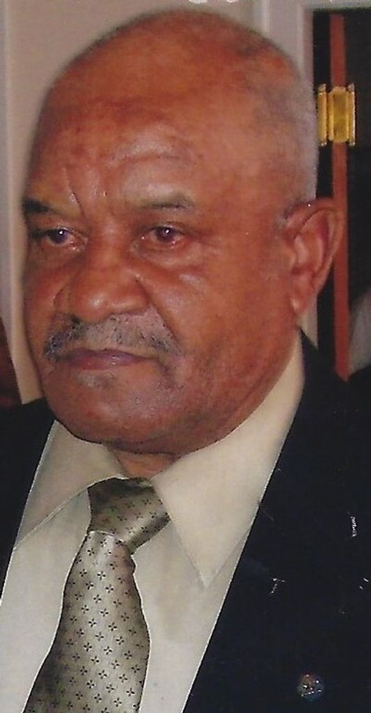 Charlie Wilbert Ross Profile Photo
