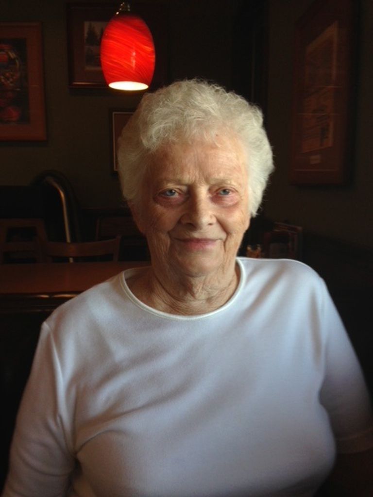 Joyce Evelyn (Goodwin)  Arthur