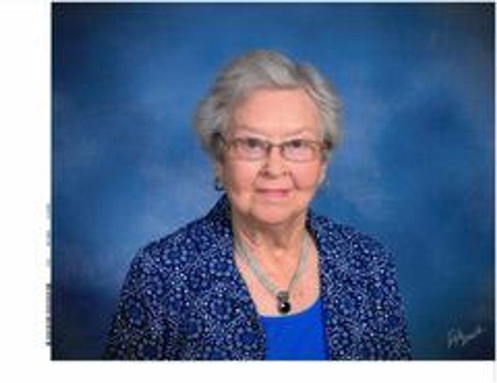 Evelyn Gabbard- (Mcwhorter)  Blount