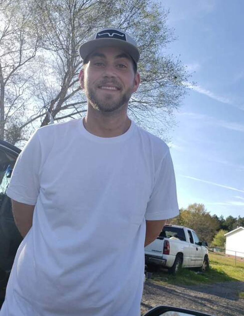 Benjamin Daniel Boyd Hewett Profile Photo