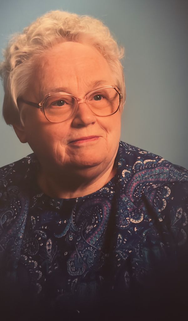 Mary Elizabeth Clamp Profile Photo