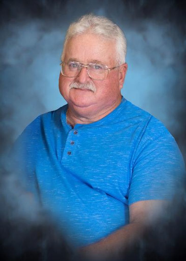 Kenneth Claxton