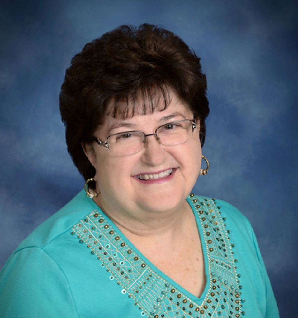 Victoria "Vicki" Schreiner Profile Photo