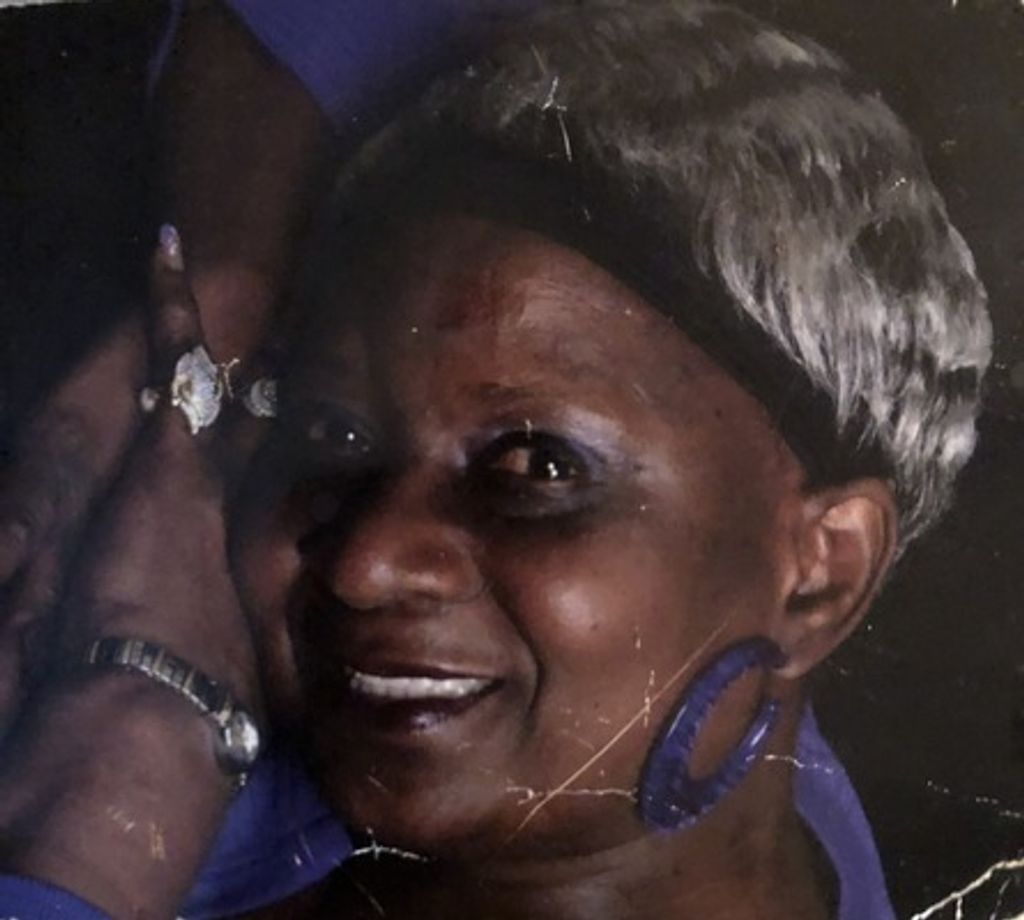 Ms. Maggie Davis