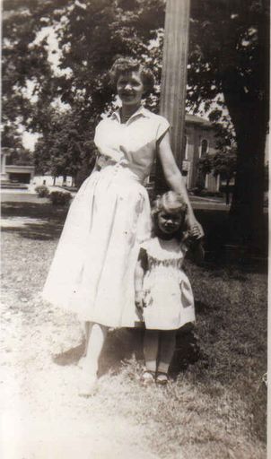 Alene H. Halcomb photo gallery thumbnail 11 of 269