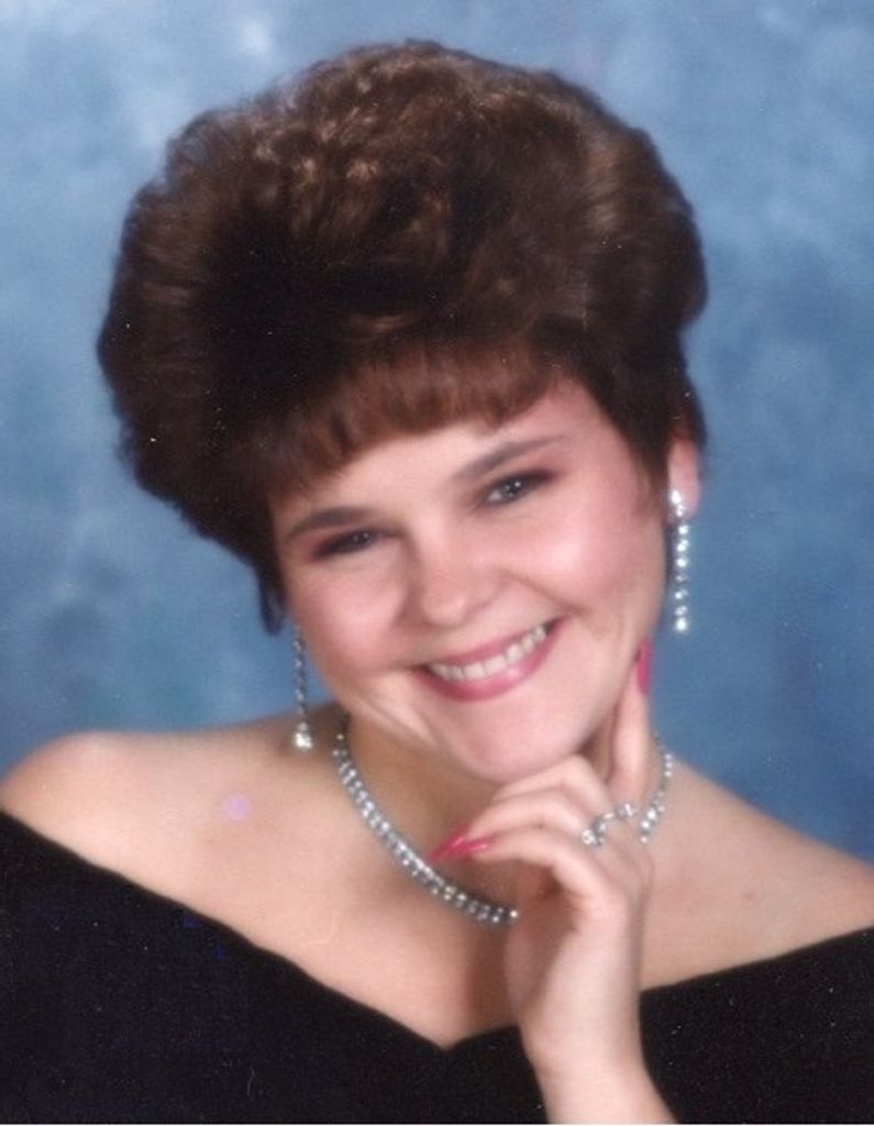 Loretta Hunt