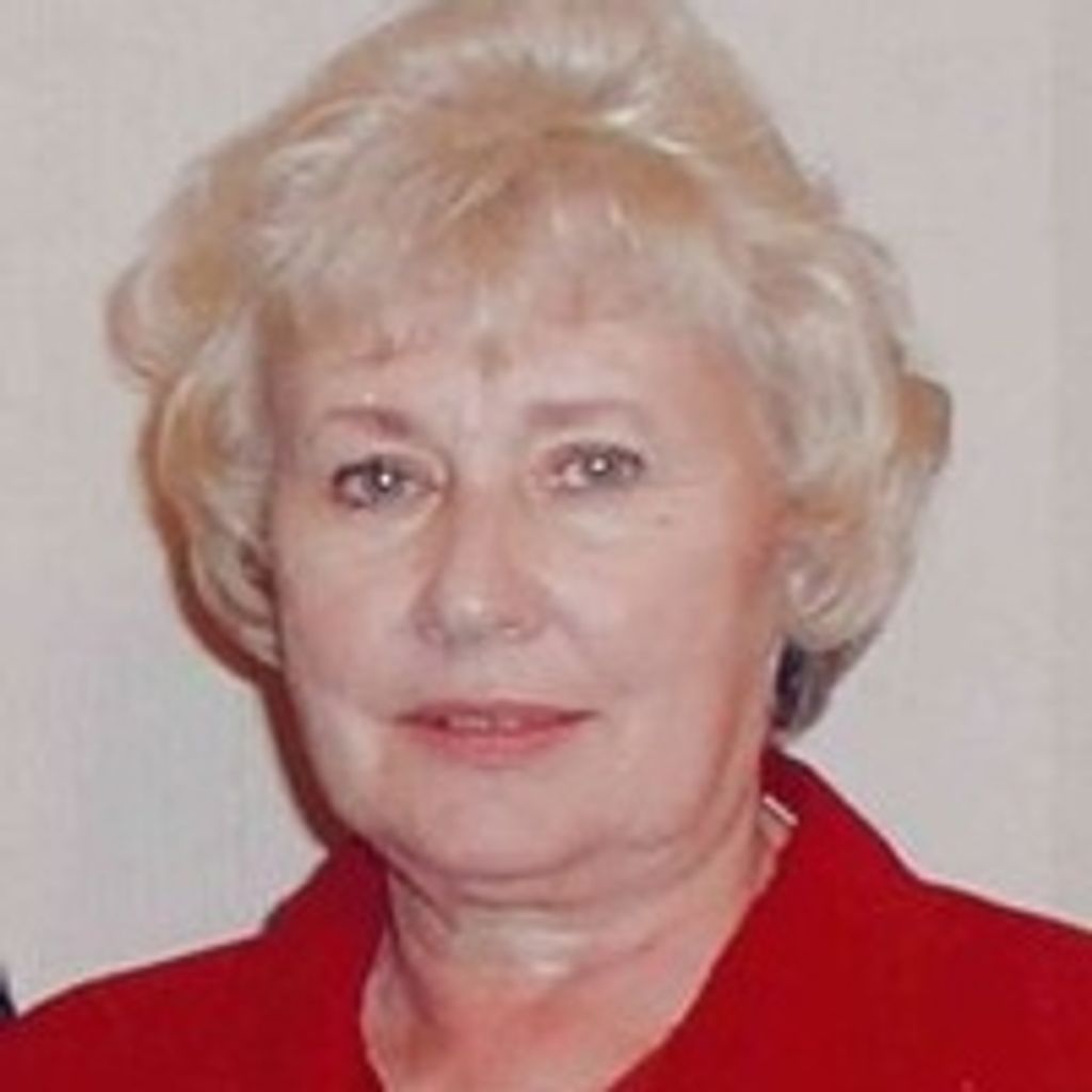 Janice J Barthole