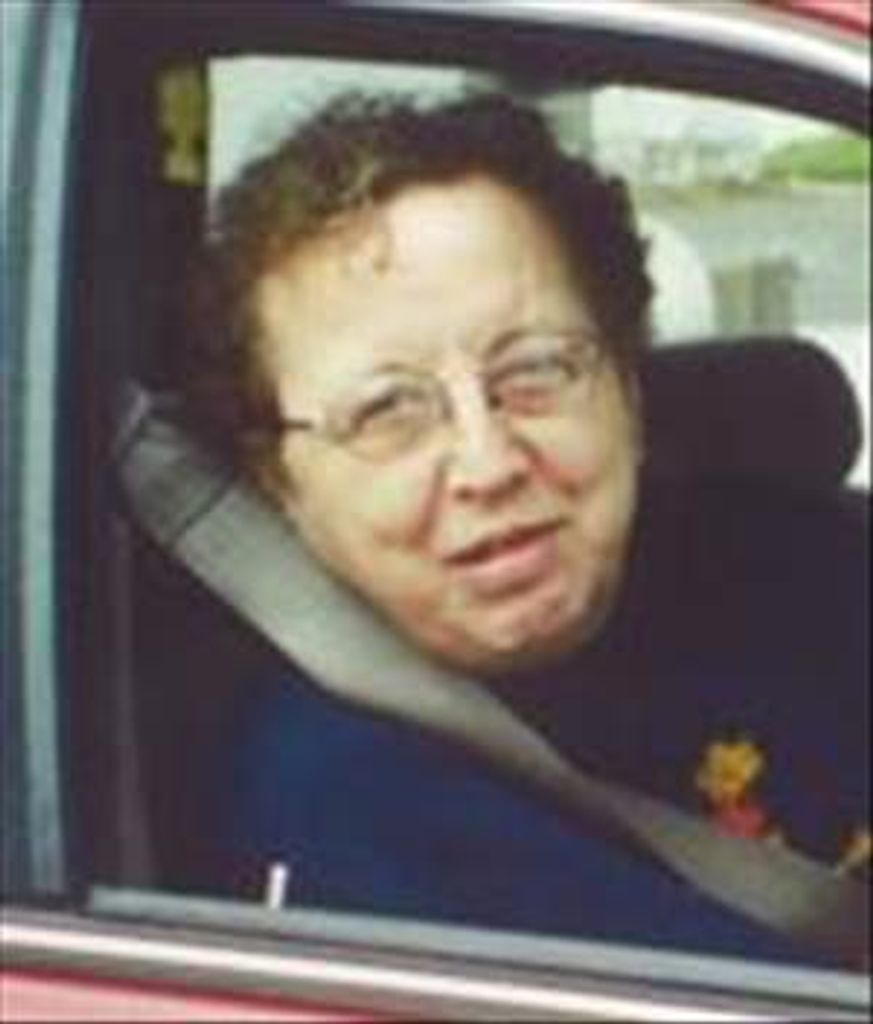 Loretta Lenarz
