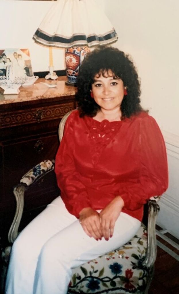 Maria Elena Romero Profile Photo