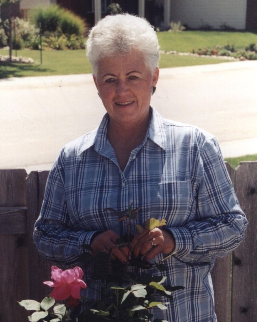 Myrna Lynn Myatt