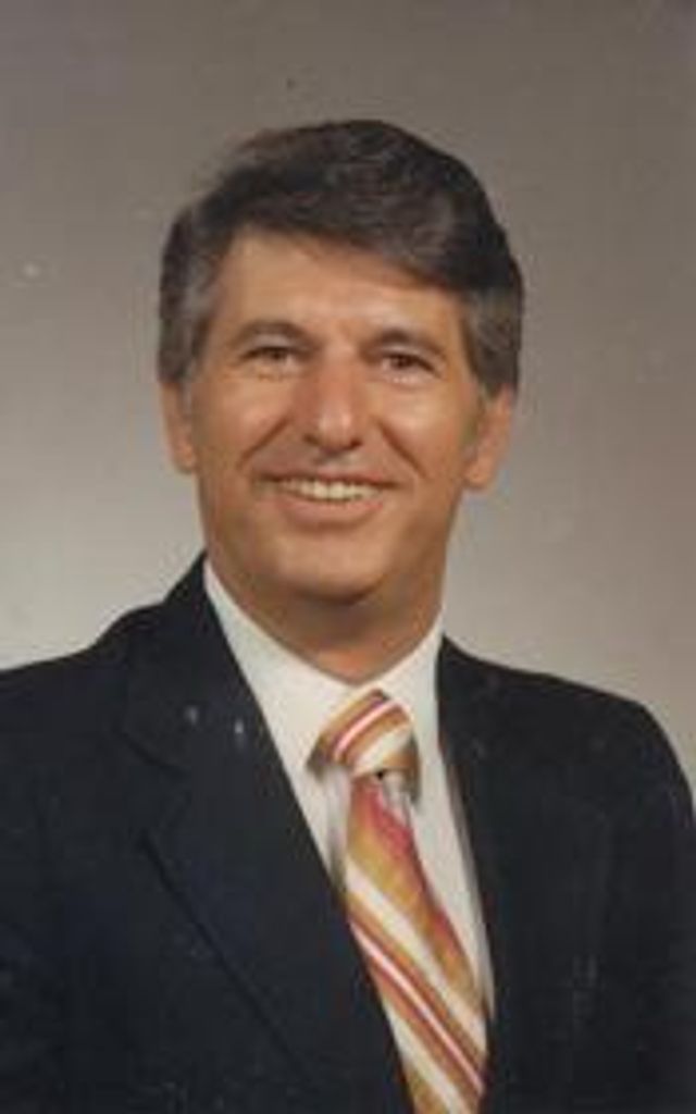 Sandy John Sarantinos Profile Photo