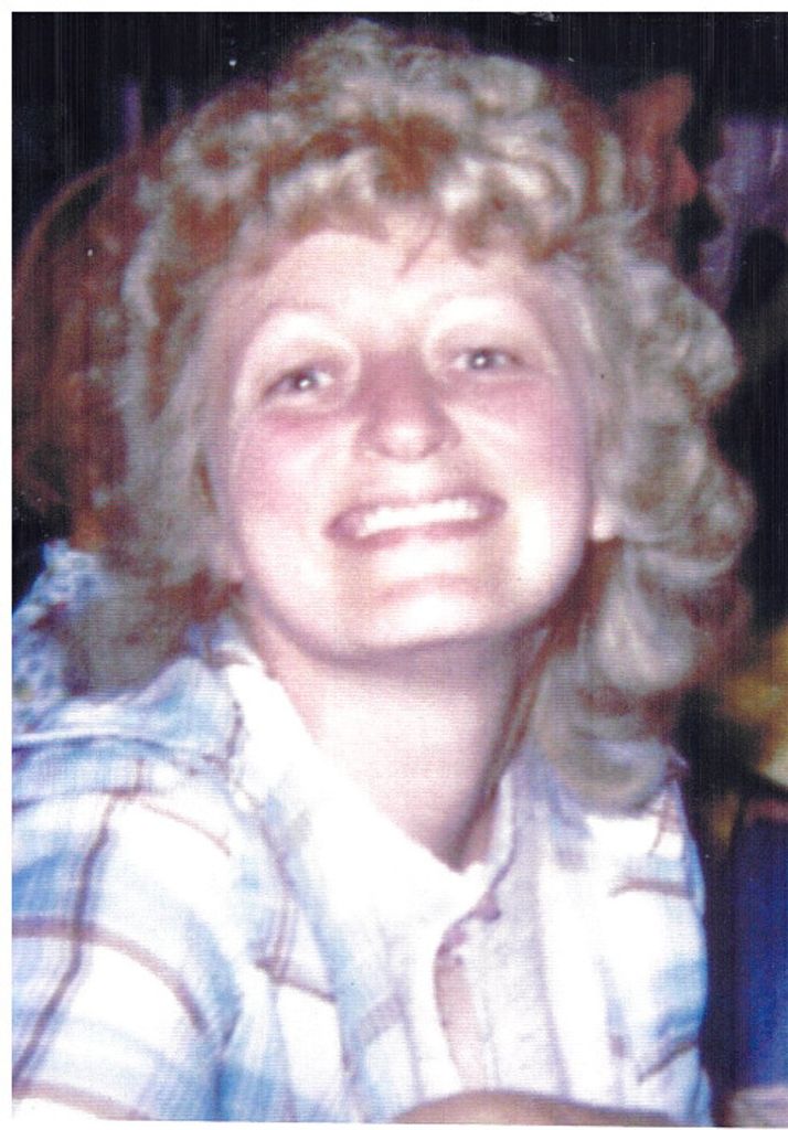 Connie M. (Luce)  Loomis