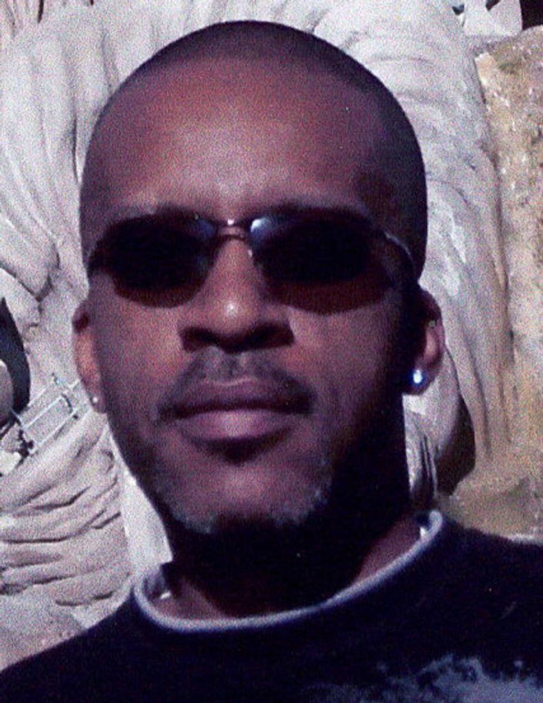 Steven Earl Riley