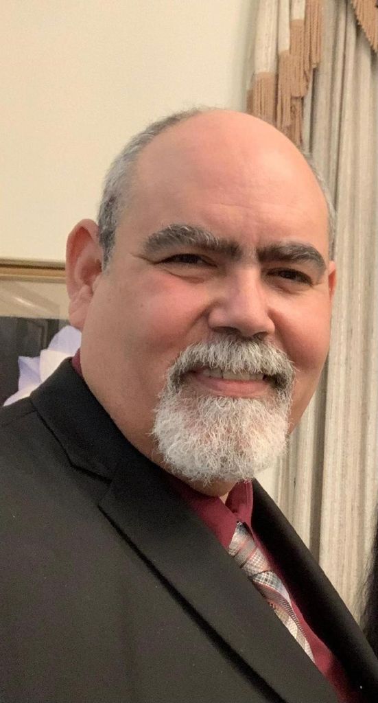 Alejandro Perez Profile Photo