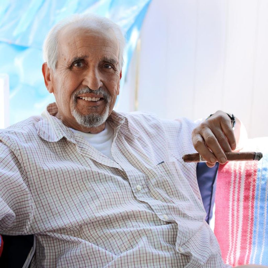 Robert Cabrera Profile Photo