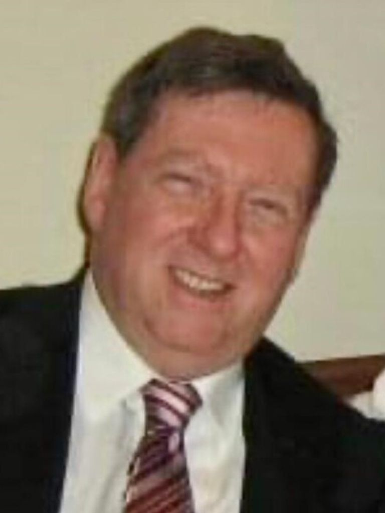 Carl James Bradshaw Profile Photo