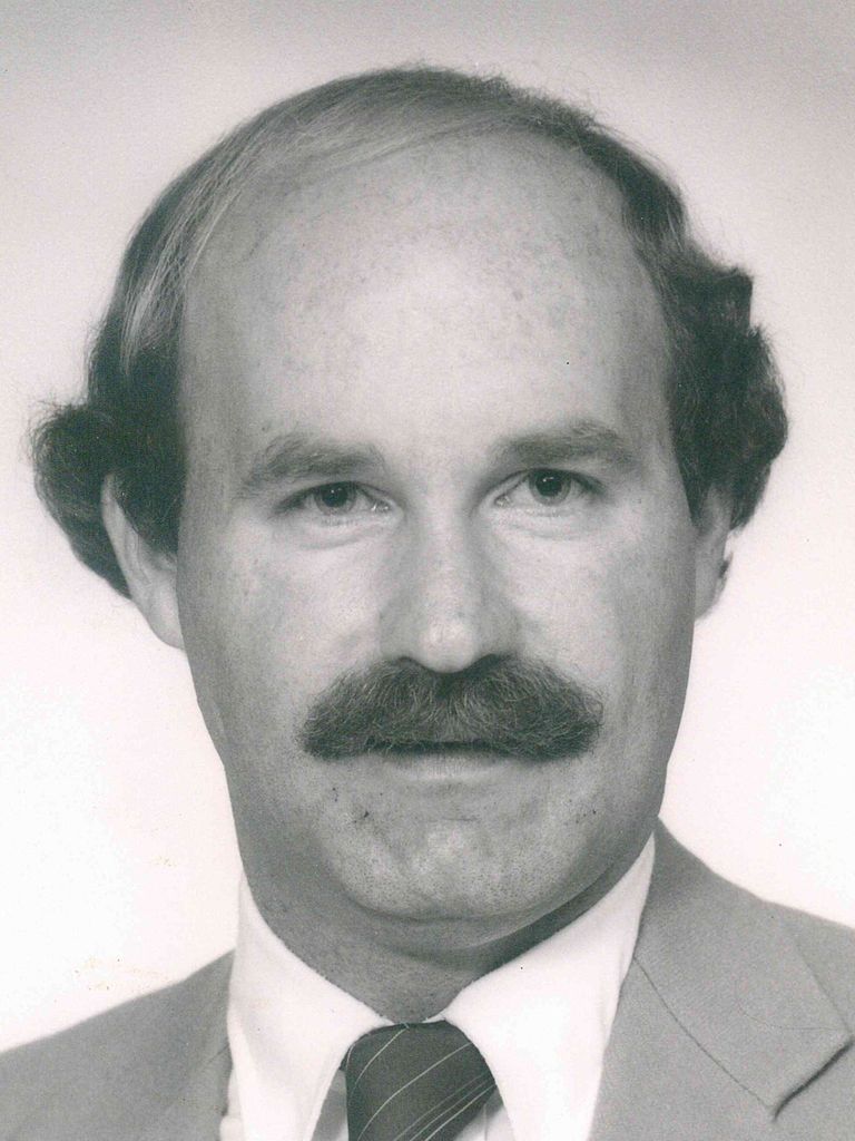 Jan Elliott