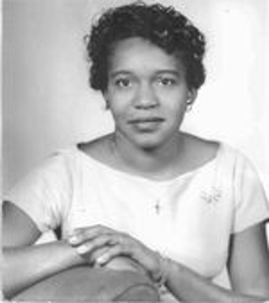 Charlotte Sanders Sloan Profile Photo