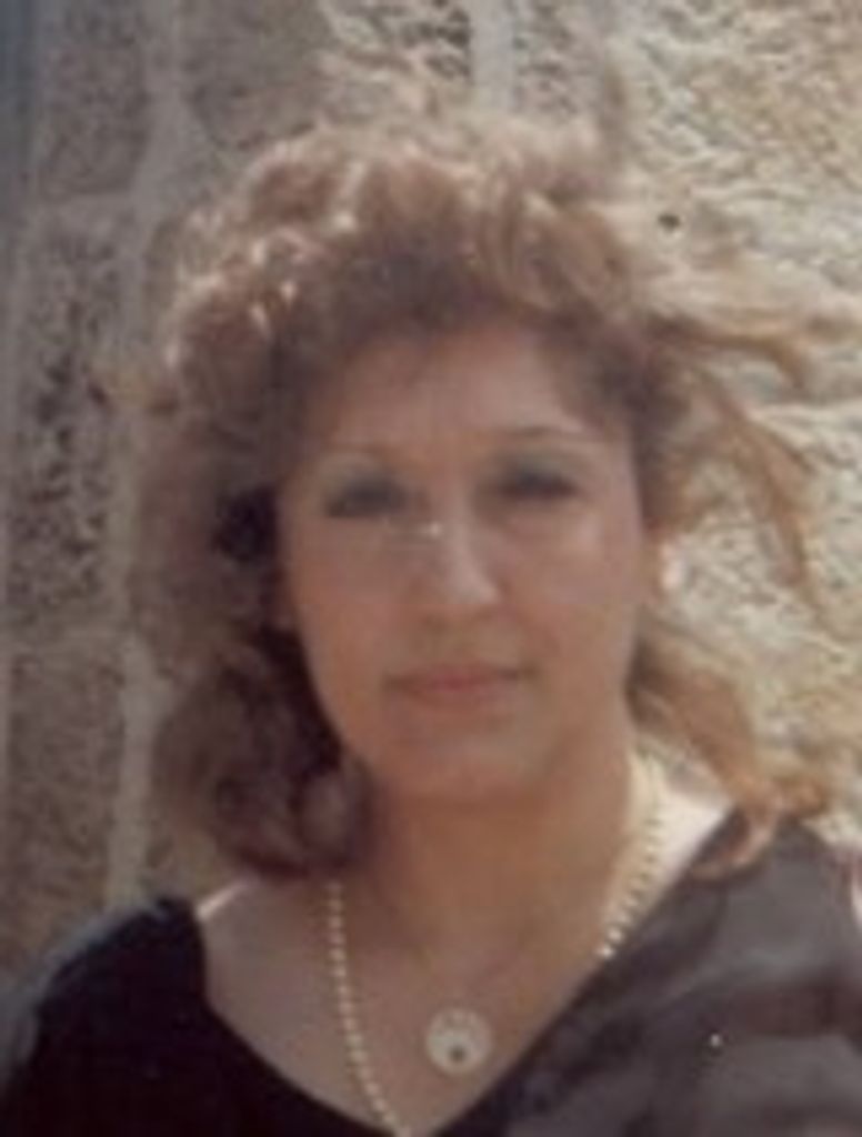 Ana Quinones Reyes