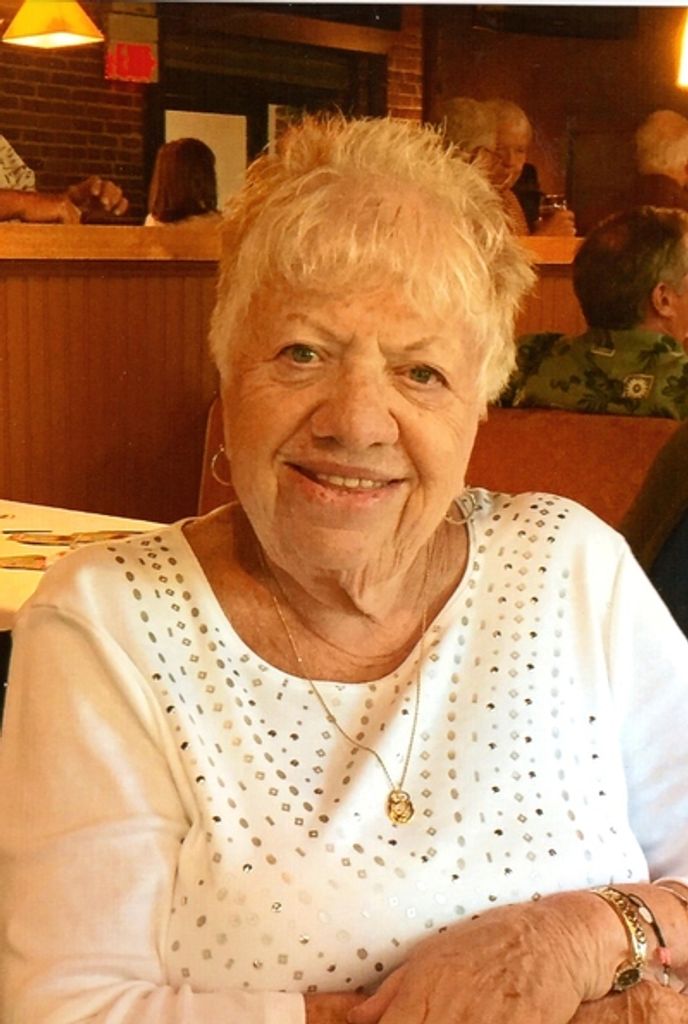 Barbara Carmella Graf Profile Photo