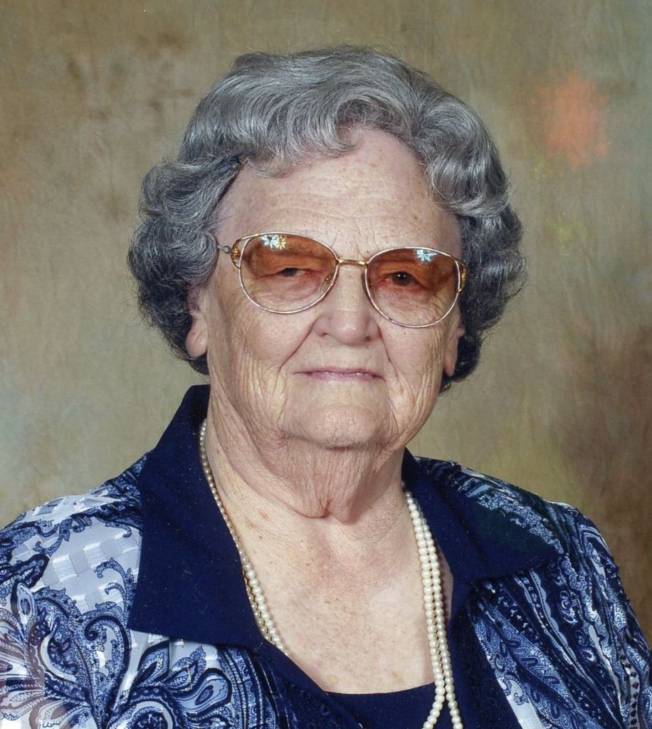 Mrs.  Lessie Pope Butler Holland, 90