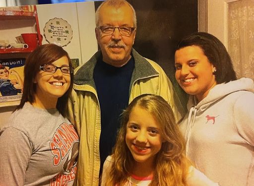 Everett Douglas Taulbee photo gallery thumbnail 72 of 154