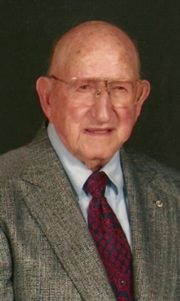 Daniel  E. Tyson