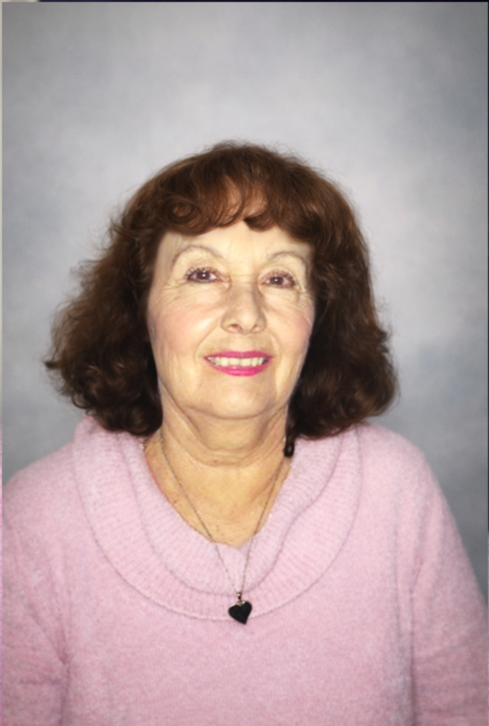 Delia Reina Profile Photo