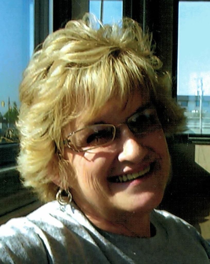 Carol Roselind Worth