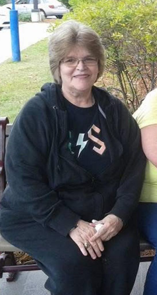 Joannie Lynn Folds Profile Photo