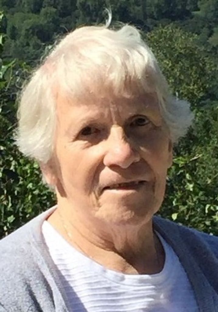 Joanne Elizabeth (Long)  Baldwin Profile Photo