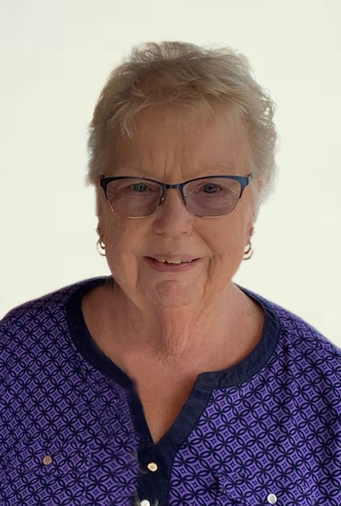 Donna Carolyn Collins