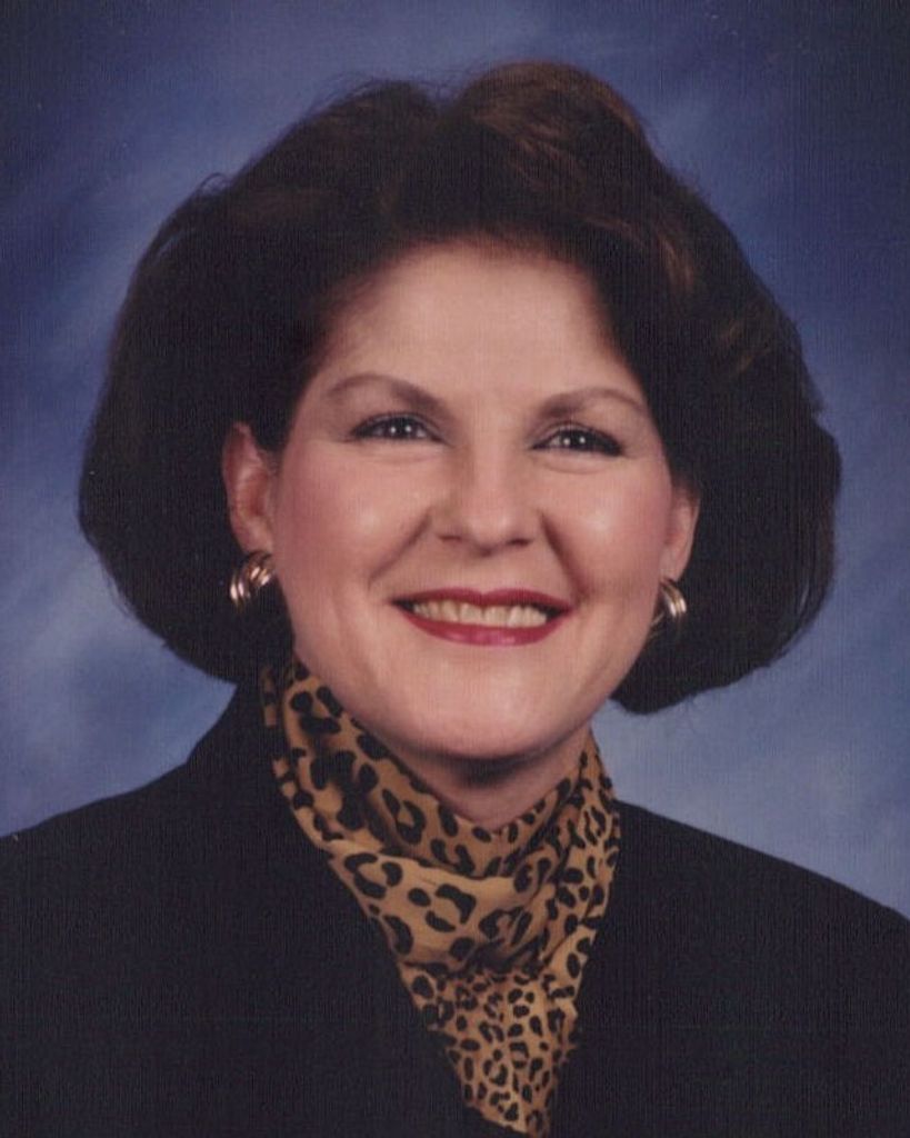 Joan Enriquez Wade Profile Photo
