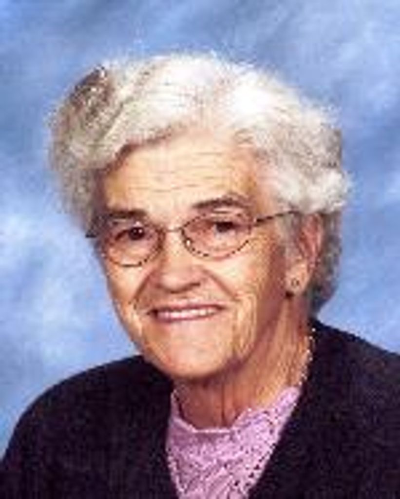 Helen G. (Silva) Victurine